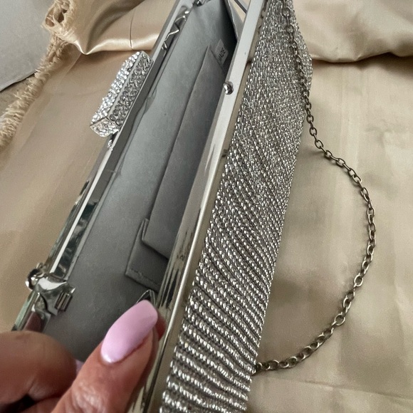 - Special Event Clutch. - Picture 8 of 9